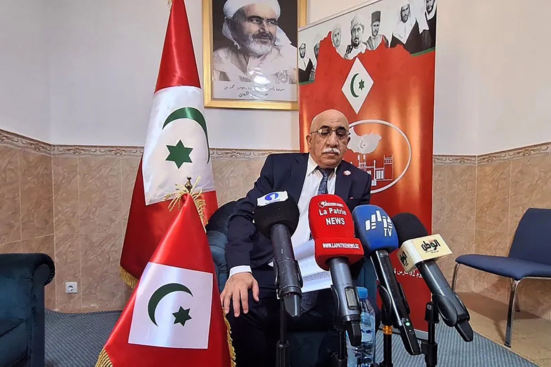 阿尔及利亚和摩洛哥之间的危险游戏政策